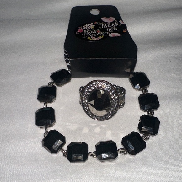 Jewelry - Black Crystal Statement Ring and Bracelet Set